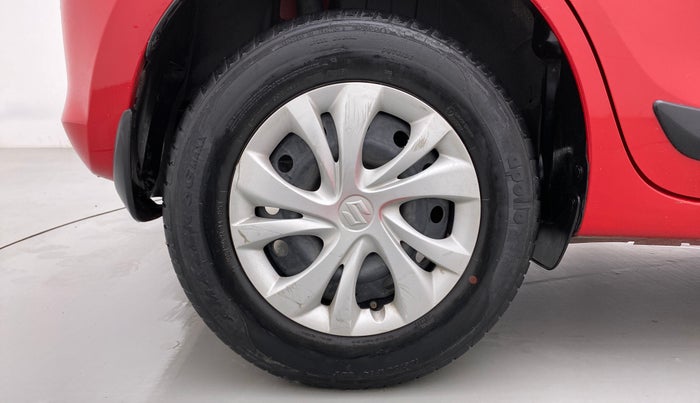 2018 Maruti Swift VXI, Petrol, Manual, 41,672 km, Right Rear Wheel