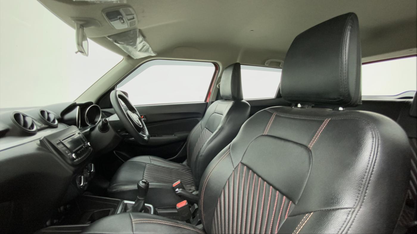 2018 Maruti Swift VXI, Petrol, Manual, 41,672 km, Right Side Front Door Cabin