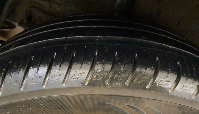 2021 KIA SONET HTX 1.0 IMT, Petrol, Manual, 28,464 km, Right Rear Tyre Tread