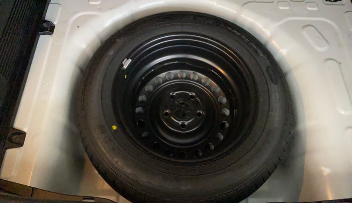 2021 KIA SONET HTX 1.0 IMT, Petrol, Manual, 28,464 km, Spare Tyre