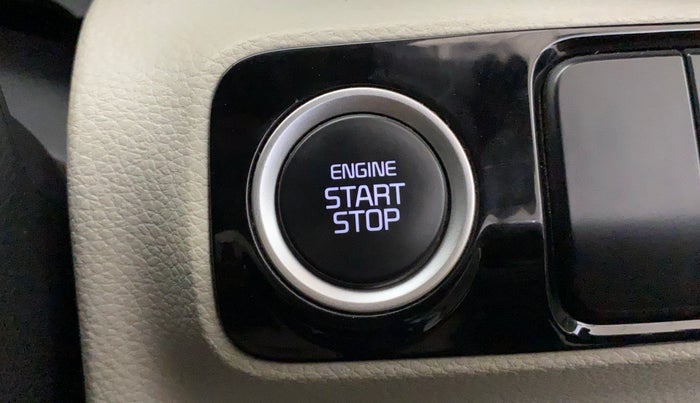 2021 KIA SONET HTX 1.0 IMT, Petrol, Manual, 28,464 km, Keyless Start/ Stop Button