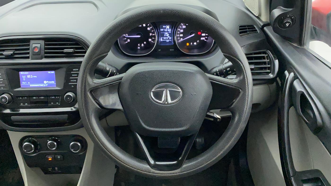 2018 Tata Tiago XTA PETROL, Petrol, Automatic, 43,348 km, Steering Wheel Close Up