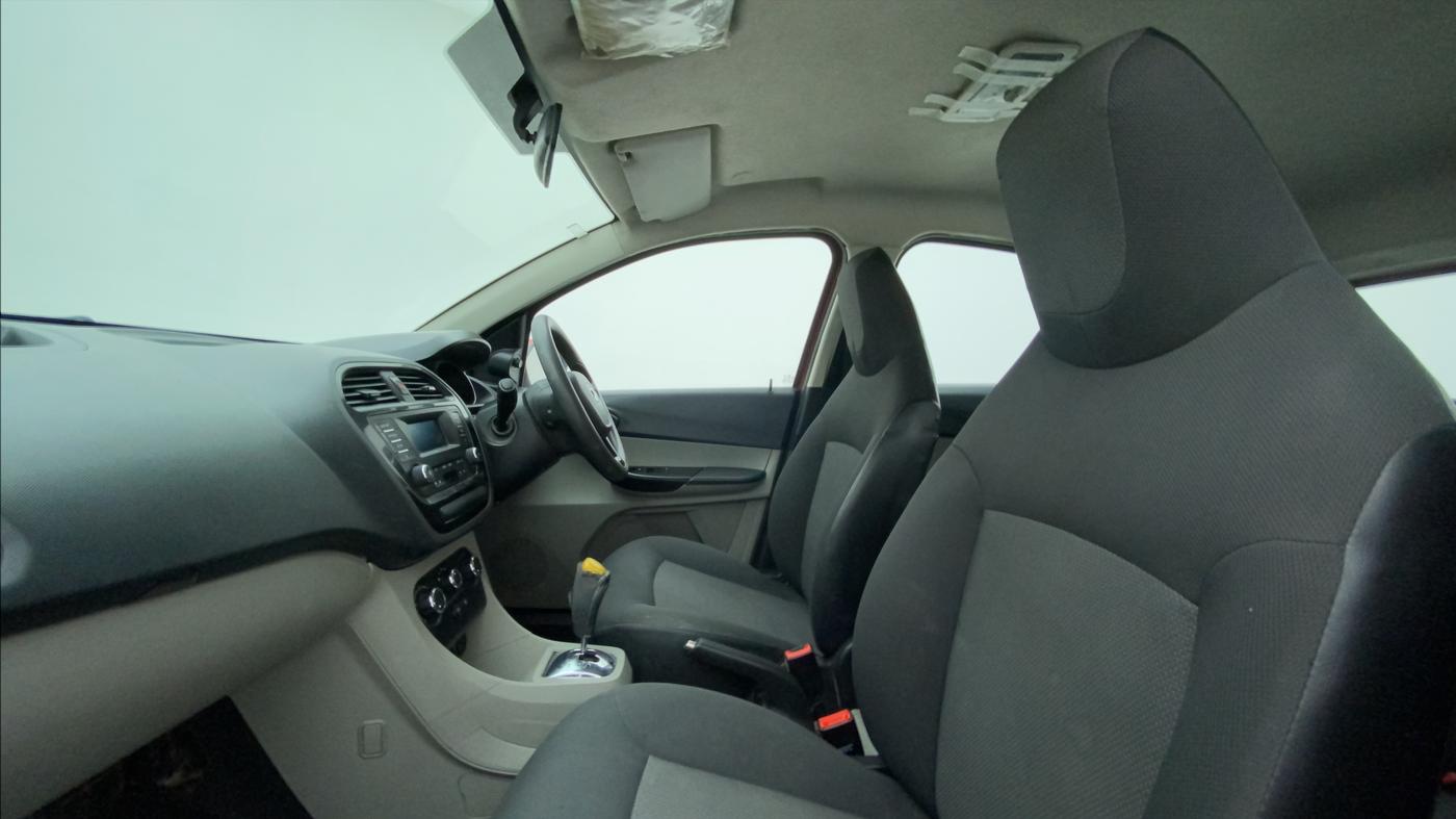 2018 Tata Tiago XTA PETROL, Petrol, Automatic, 43,348 km, Right Side Front Door Cabin
