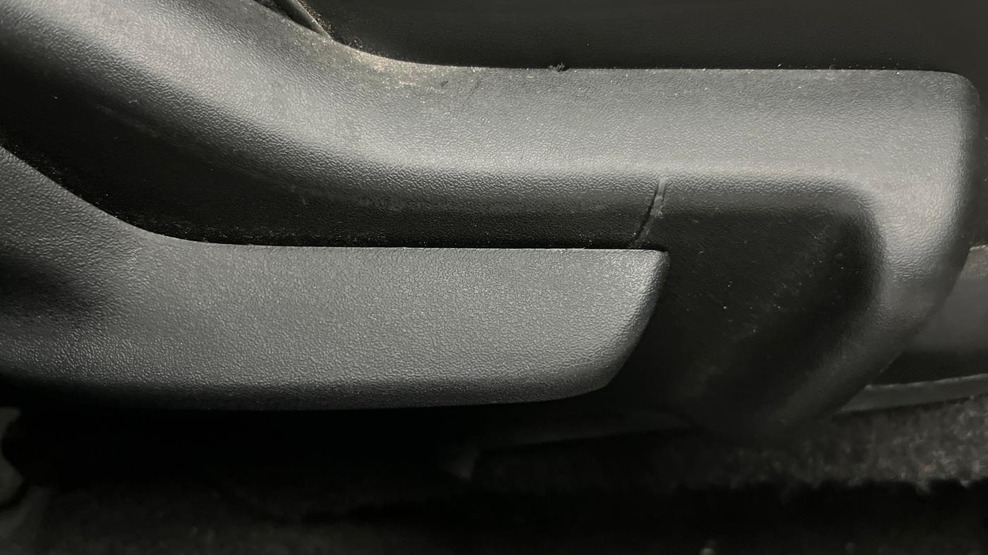 2023 Maruti FRONX DELTA PLUS 1.2L AGS, Petrol, Automatic, 29,042 km, Driver Side Adjustment Panel