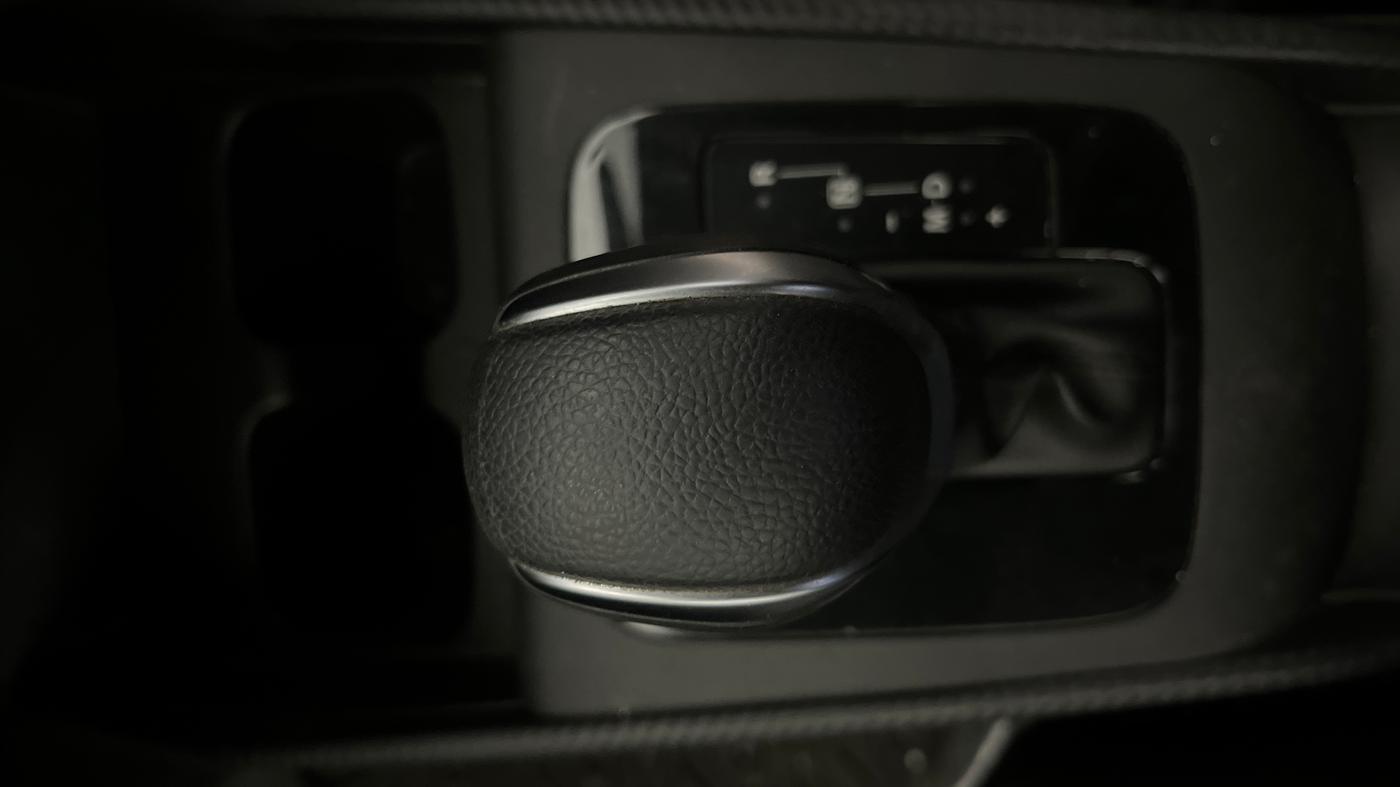 2023 Maruti FRONX DELTA PLUS 1.2L AGS, Petrol, Automatic, 29,042 km, Gear Lever
