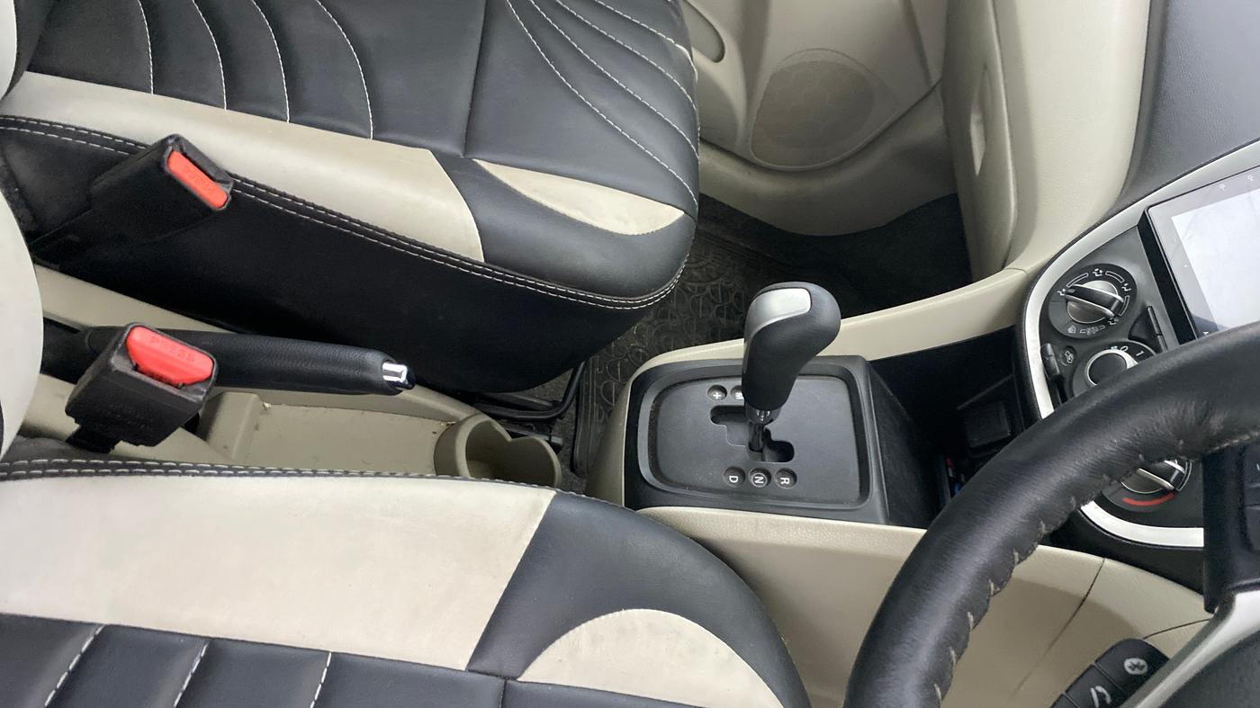 2017 Maruti Celerio ZXI AMT, Petrol, Automatic, 49,377 km, Gear Lever