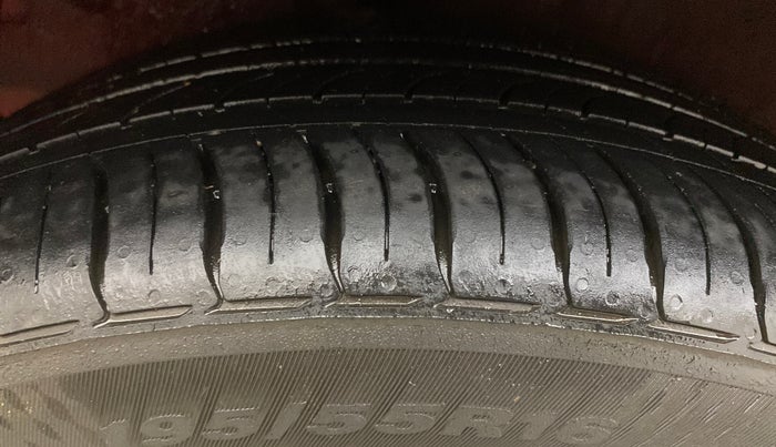 2020 Hyundai NEW I20 Asta 1.0 GDI Turbo IMT, Petrol, Manual, 21,767 km, Right Rear Tyre Tread