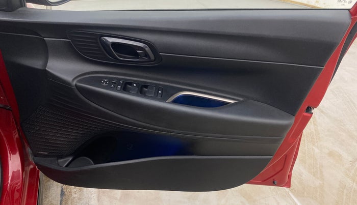 2020 Hyundai NEW I20 Asta 1.0 GDI Turbo IMT, Petrol, Manual, 21,767 km, Driver Side Door Panels Control