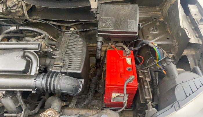 2017 Renault Kwid CLIMBER 1.0 AMT, Petrol, Automatic, 62,208 km, Engine View - Left