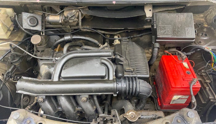 2017 Renault Kwid CLIMBER 1.0 AMT, Petrol, Automatic, 62,208 km, Engine View