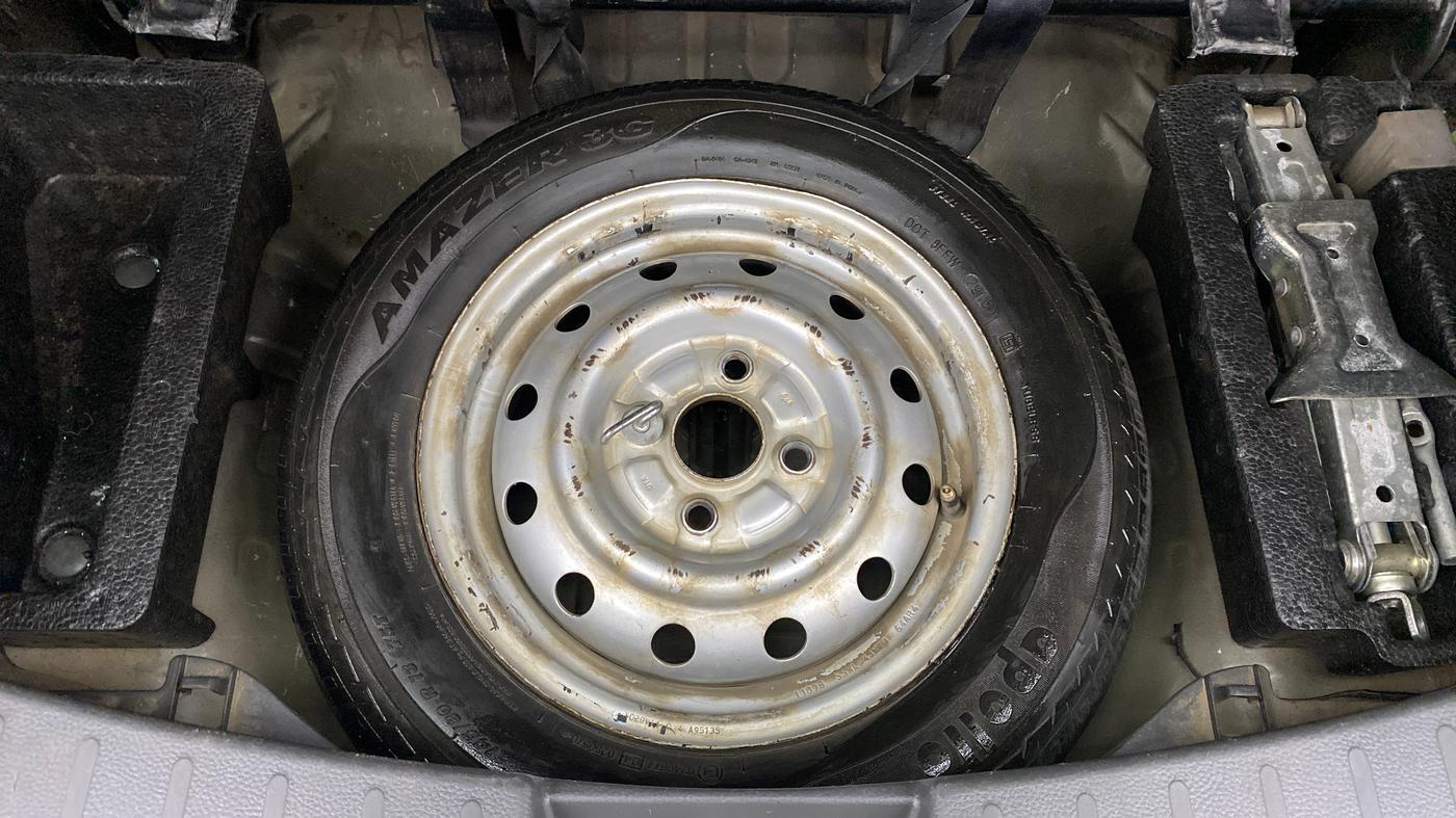 2011 Maruti Wagon R 1.0 LXI, Petrol, Manual, 80,981 km, Spare Tyre