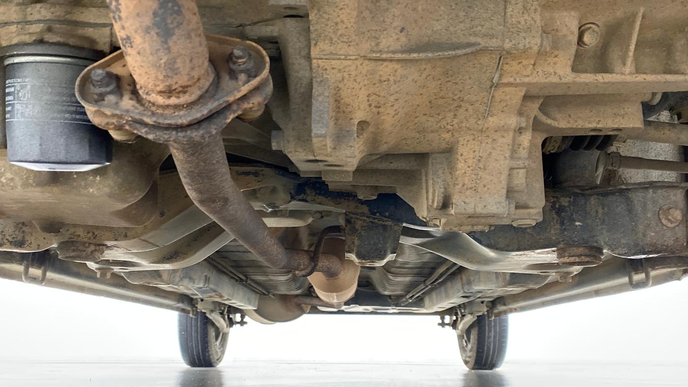 2011 Maruti Wagon R 1.0 LXI, Petrol, Manual, 80,981 km, Front Underbody
