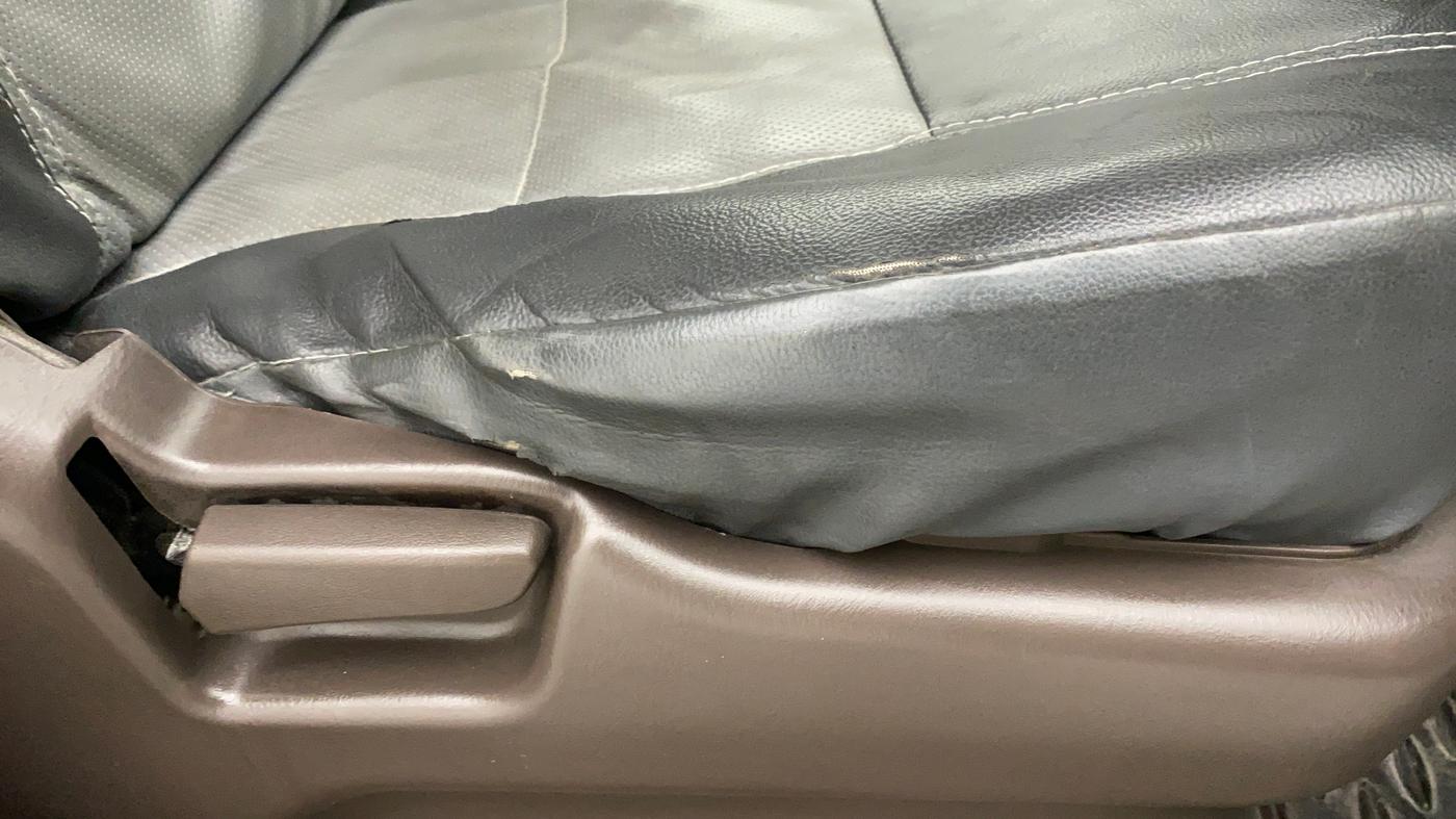 2010 Maruti Zen Estilo VXI, Petrol, Manual, 56,172 km, Driver Side Adjustment Panel