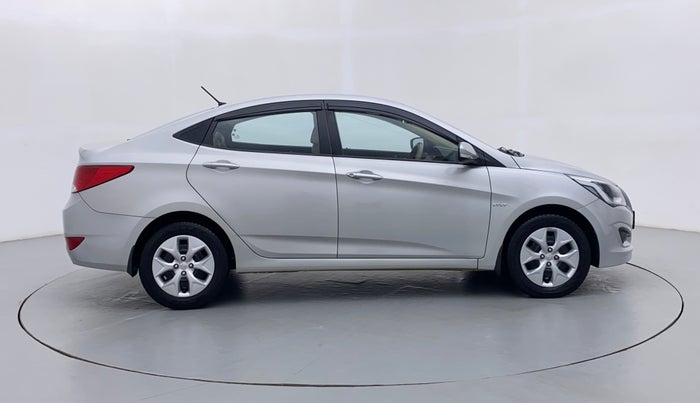 2015 Hyundai Verna FLUIDIC 1.4 VTVT, Petrol, Manual, 17,957 km, Right Side View