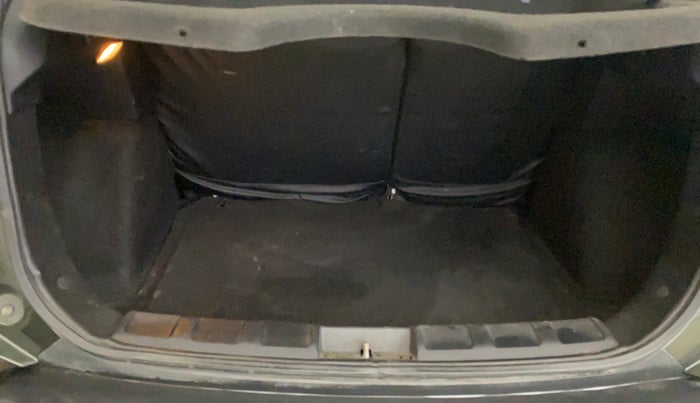 2021 Tata NEXON XZA PLUS (O) DIESEL, Diesel, Automatic, 60,757 km, Boot Inside