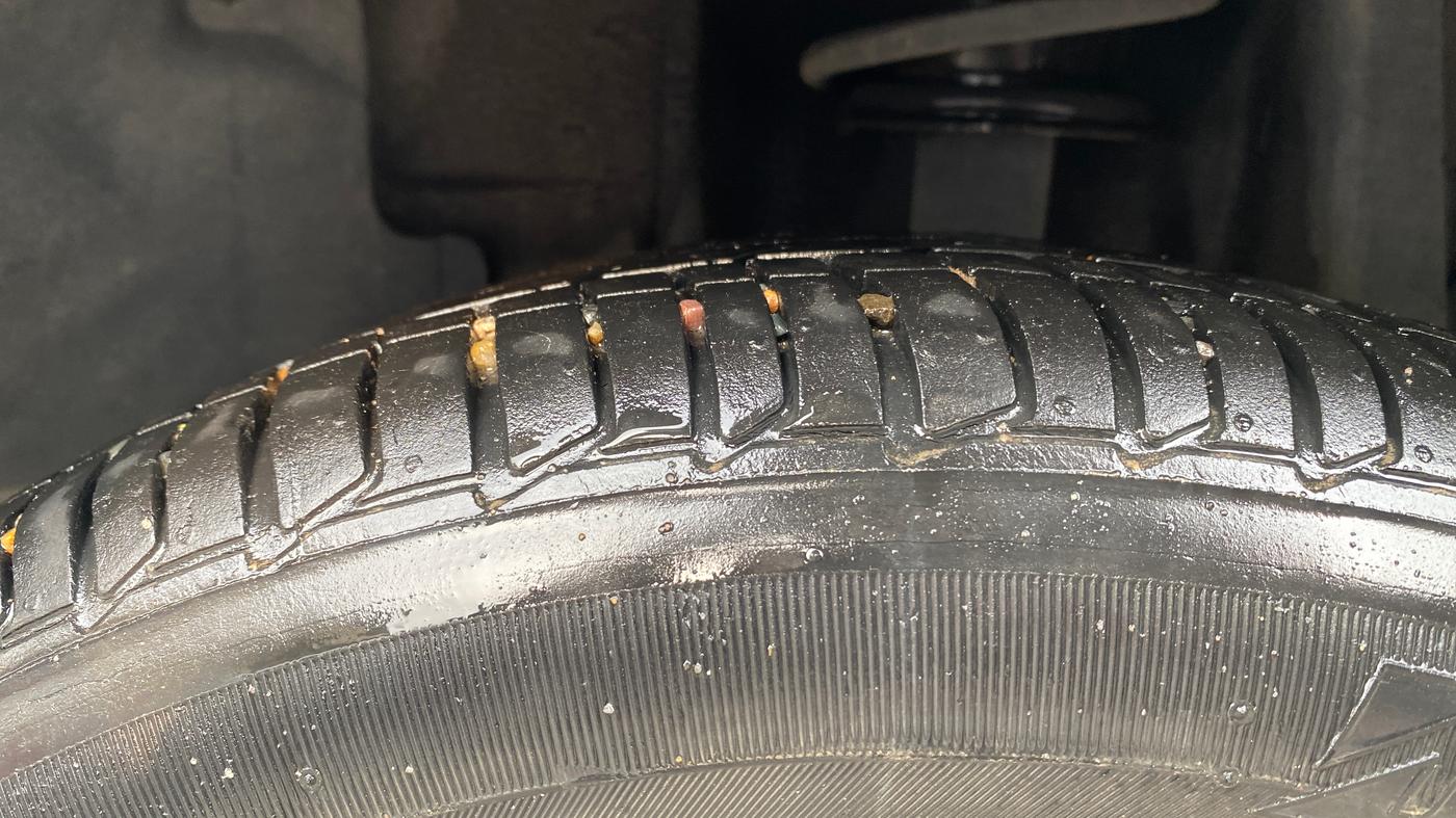 2020 Tata TIGOR XZ PLUS PETROL, Petrol, Manual, 29,636 km, Left Rear Tyre Tread