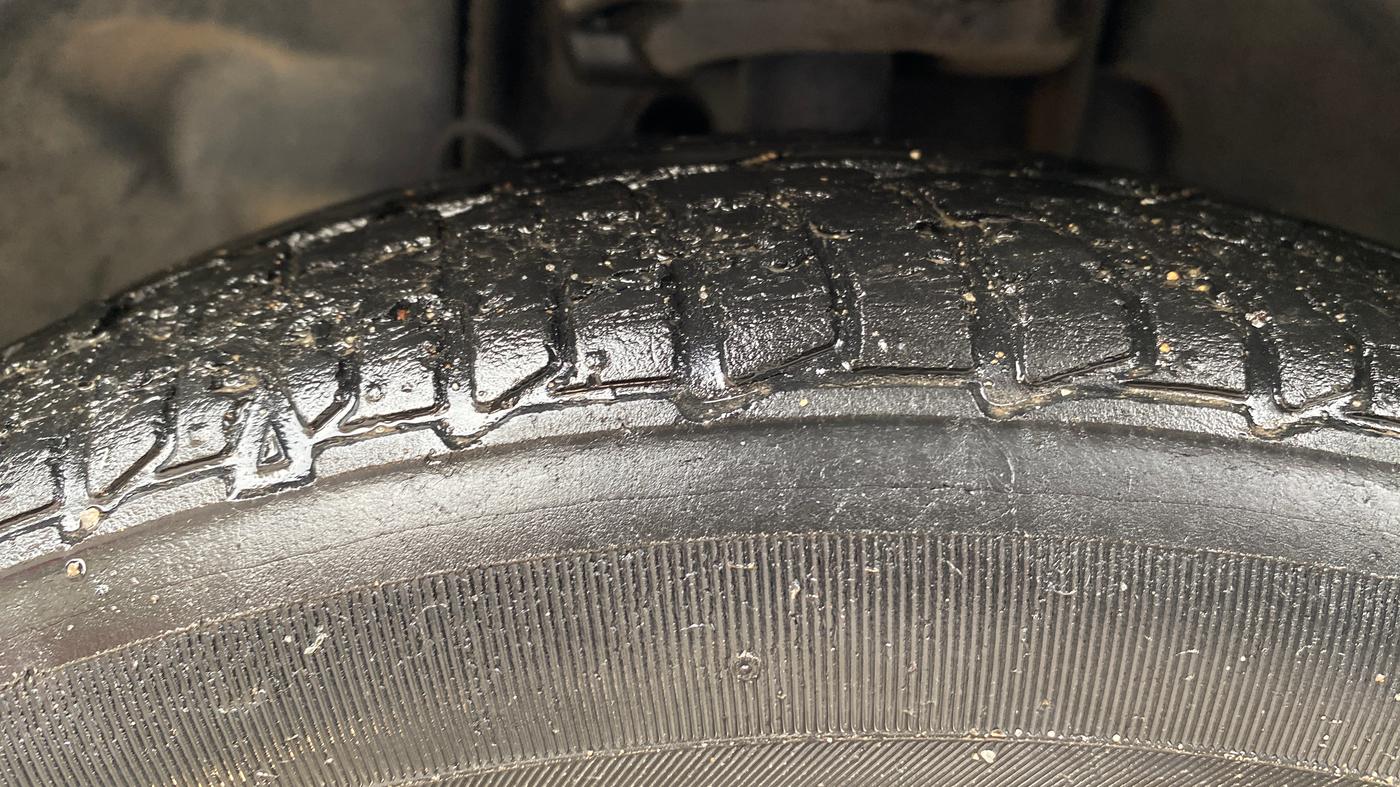 2020 Tata TIGOR XZ PLUS PETROL, Petrol, Manual, 29,636 km, Left Front Tyre Tread