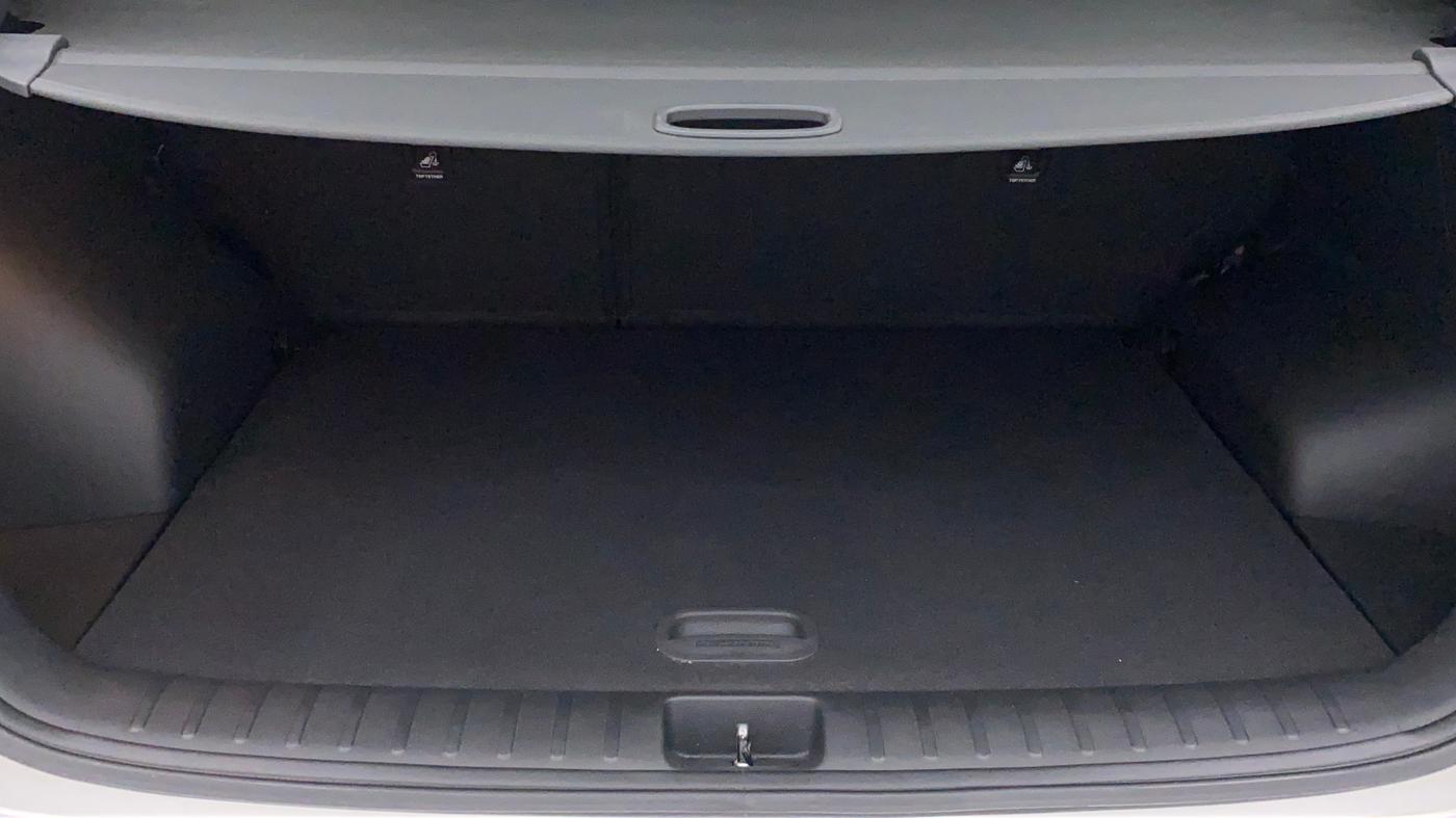 2017 Hyundai Tucson 4WD AT GLS DIESEL, Diesel, Automatic, Boot Inside View