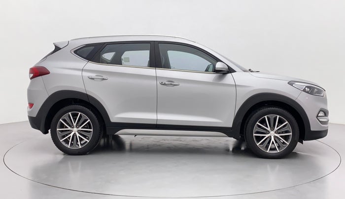 2017 Hyundai Tucson 4WD AT GLS DIESEL, Diesel, Automatic, Right Side View