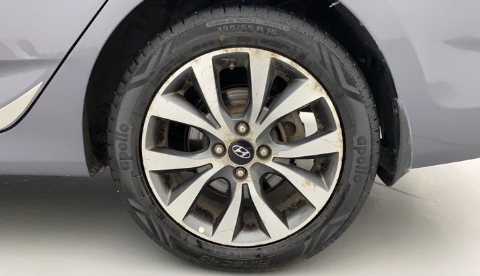 2014 Hyundai Verna FLUIDIC 1.6 VTVT SX, CNG, Manual, 79,988 km, Left Rear Wheel