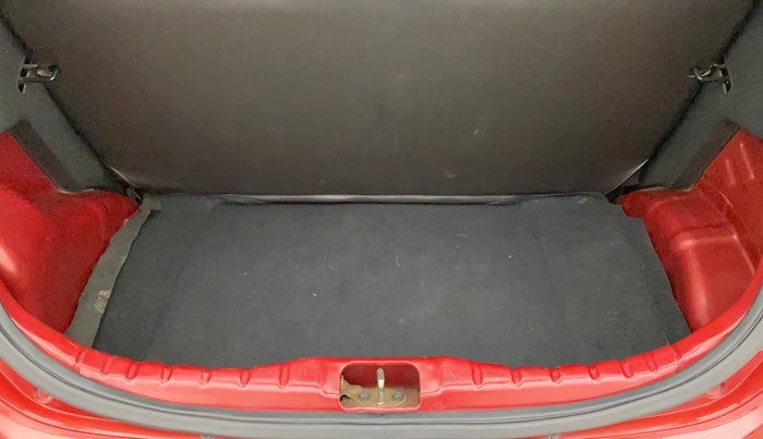 2014 Hyundai Eon ERA +, Petrol, Manual, 34,474 km, Boot Inside