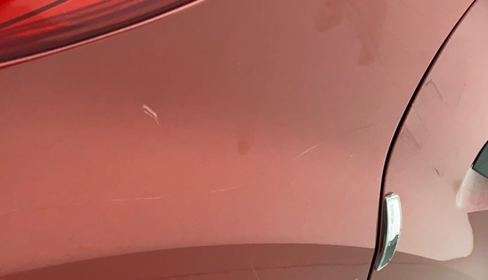 2014 Hyundai Eon ERA +, Petrol, Manual, 34,474 km, Right quarter panel - Minor scratches