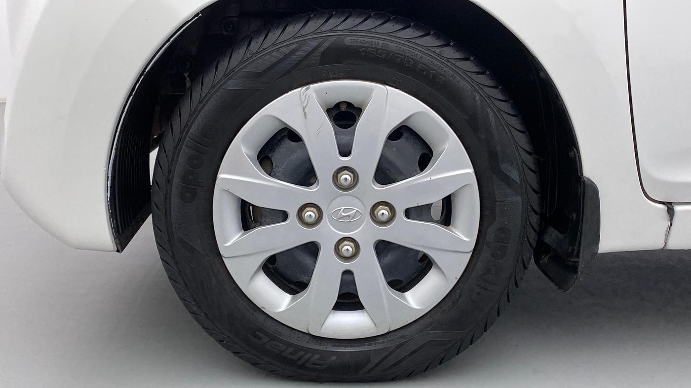2018 Hyundai Eon MAGNA +, Petrol, Manual, 17,550 km, Left Front Wheel