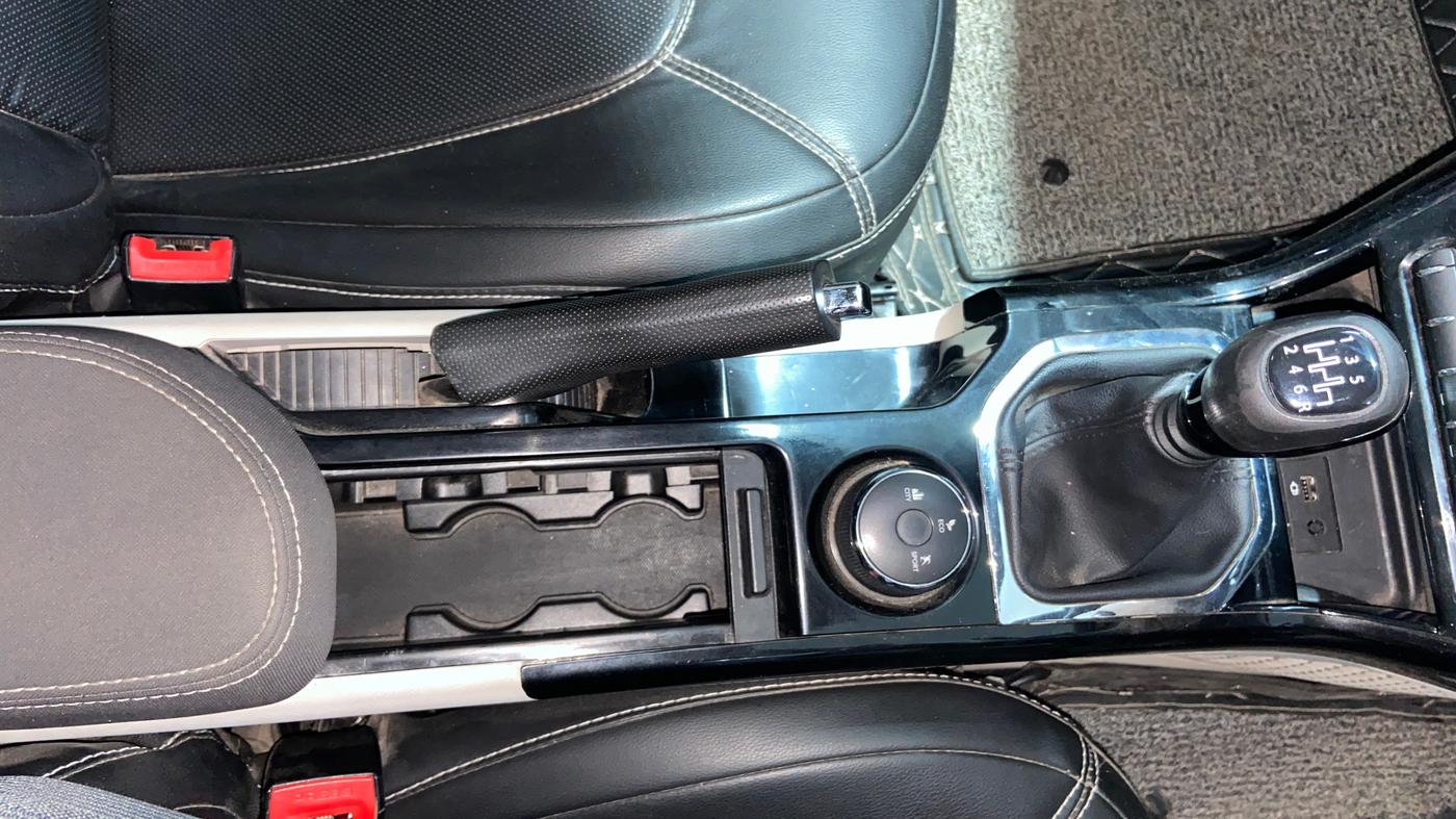 2021 Tata NEXON XZ PLUS (O) PETROL, Petrol, Manual, 69,037 km, Gear Lever
