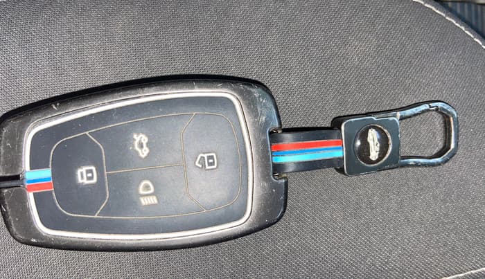 2021 Tata NEXON XZ PLUS (O) PETROL, Petrol, Manual, 69,070 km, Key Close Up