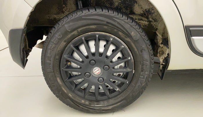 2022 Maruti New Wagon-R LXI CNG 1.0, CNG, Manual, 28,181 km, Right Rear Wheel
