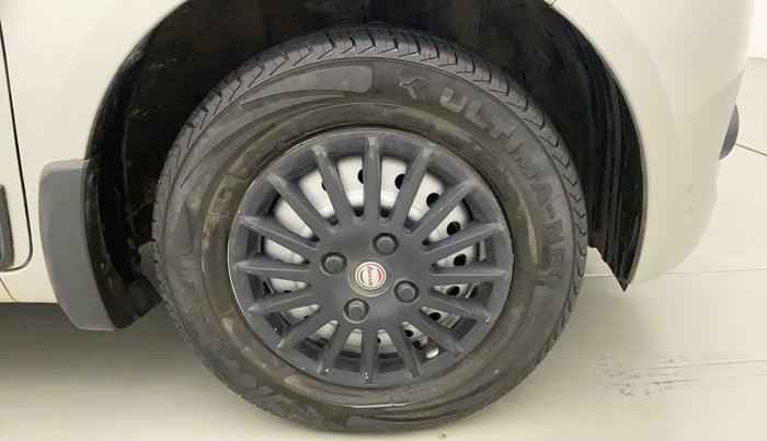 2022 Maruti New Wagon-R LXI CNG 1.0, CNG, Manual, 28,181 km, Right Front Wheel