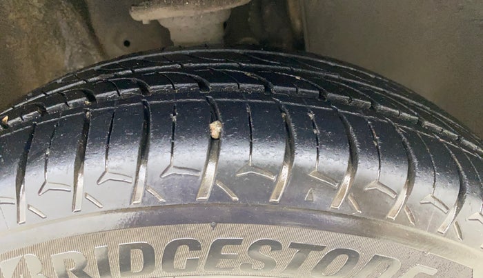 2019 Maruti IGNIS ZETA 1.2 AMT, Petrol, Automatic, 70,496 km, Right Front Tyre Tread