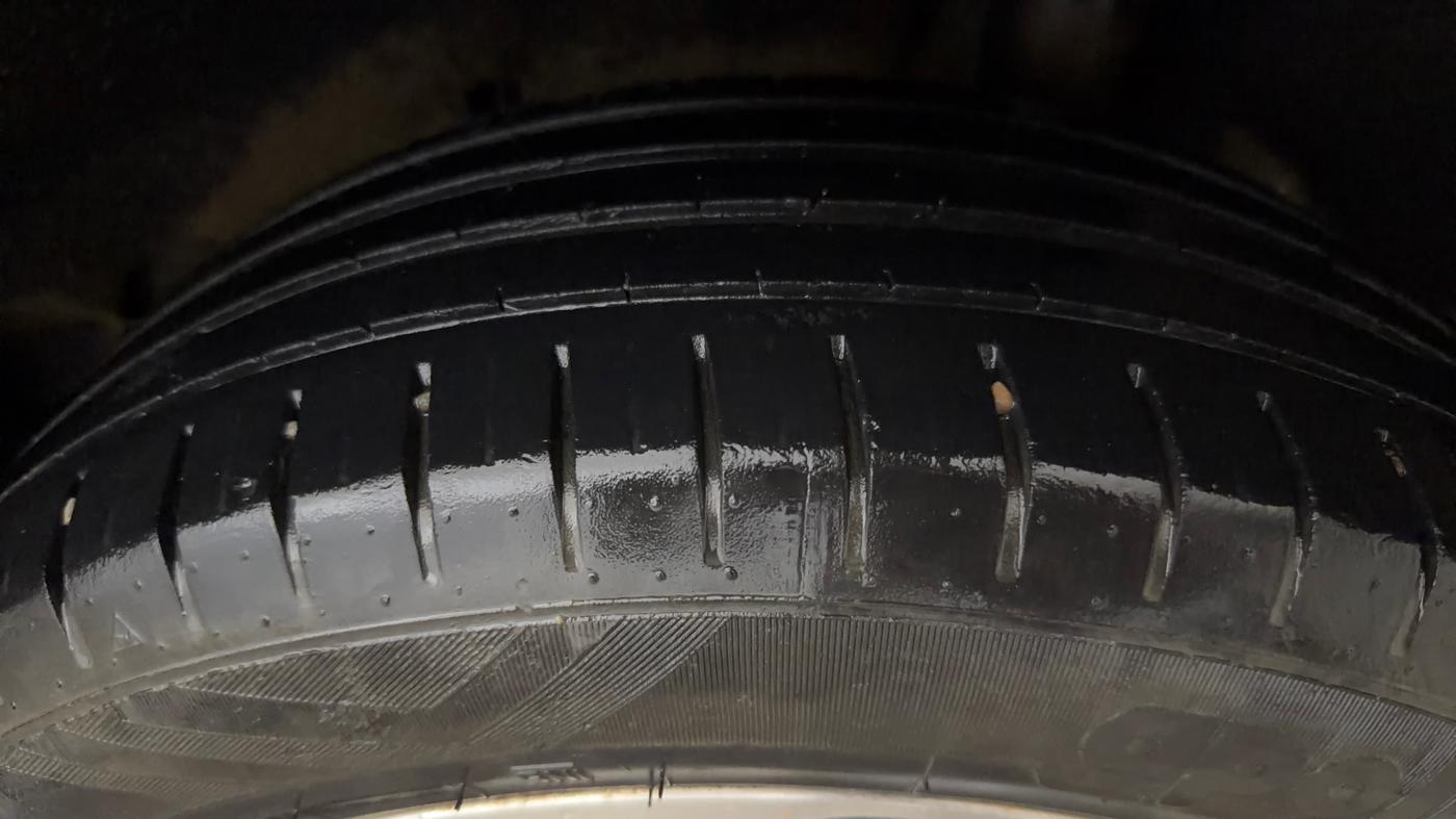 2020 Maruti Baleno ZETA PETROL 1.2, Petrol, Manual, 50,190 km, Left Rear Tyre Tread