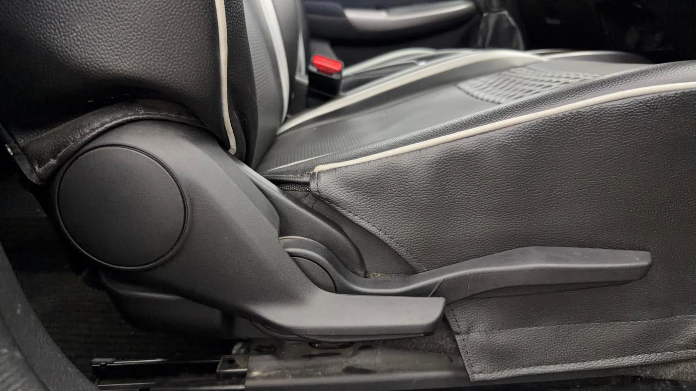 2020 Maruti Baleno ZETA PETROL 1.2, Petrol, Manual, 50,190 km, Driver Side Adjustment Panel
