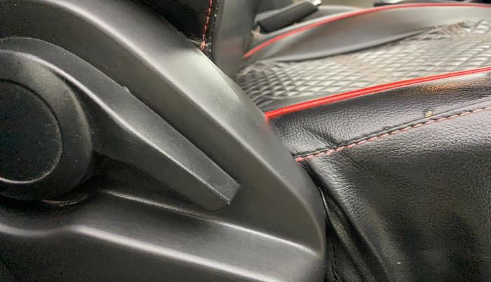 2022 Tata ALTROZ XE PETROL, Petrol, Manual, 84,722 km, Driver Side Adjustment Panel
