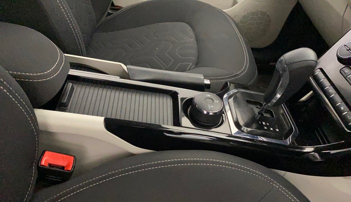 2020 Tata NEXON XZA PLUS PETROL, Petrol, Automatic, 54,957 km, Gear Lever