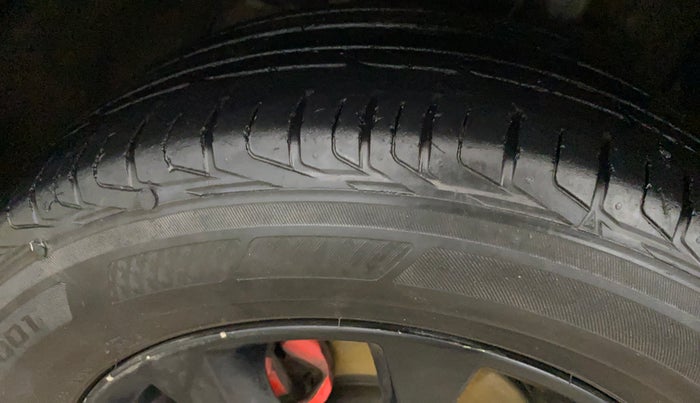 2020 Tata NEXON XZA PLUS PETROL, Petrol, Automatic, 54,957 km, Left Front Tyre Tread