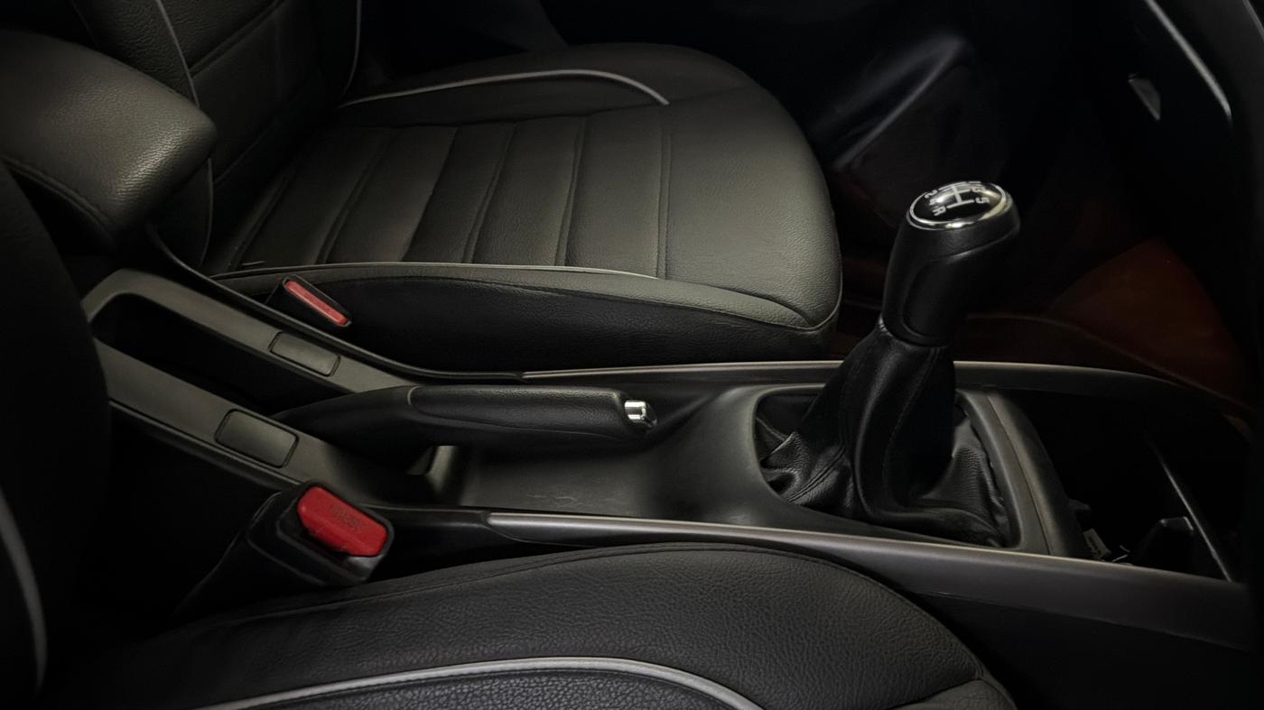 2020 Maruti Baleno ZETA PETROL 1.2, Petrol, Manual, 77,826 km, Gear Lever