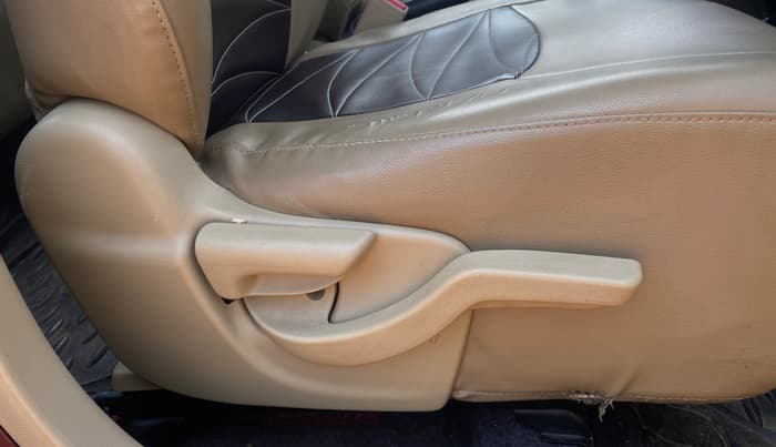2014 Honda Amaze 1.2L I-VTEC S, Petrol, Manual, 99,781 km, Driver Side Adjustment Panel
