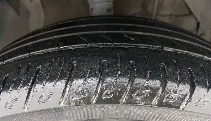 2018 Maruti Vitara Brezza ZDI PLUS AMT, Diesel, Automatic, 50,643 km, Right Front Tyre Tread
