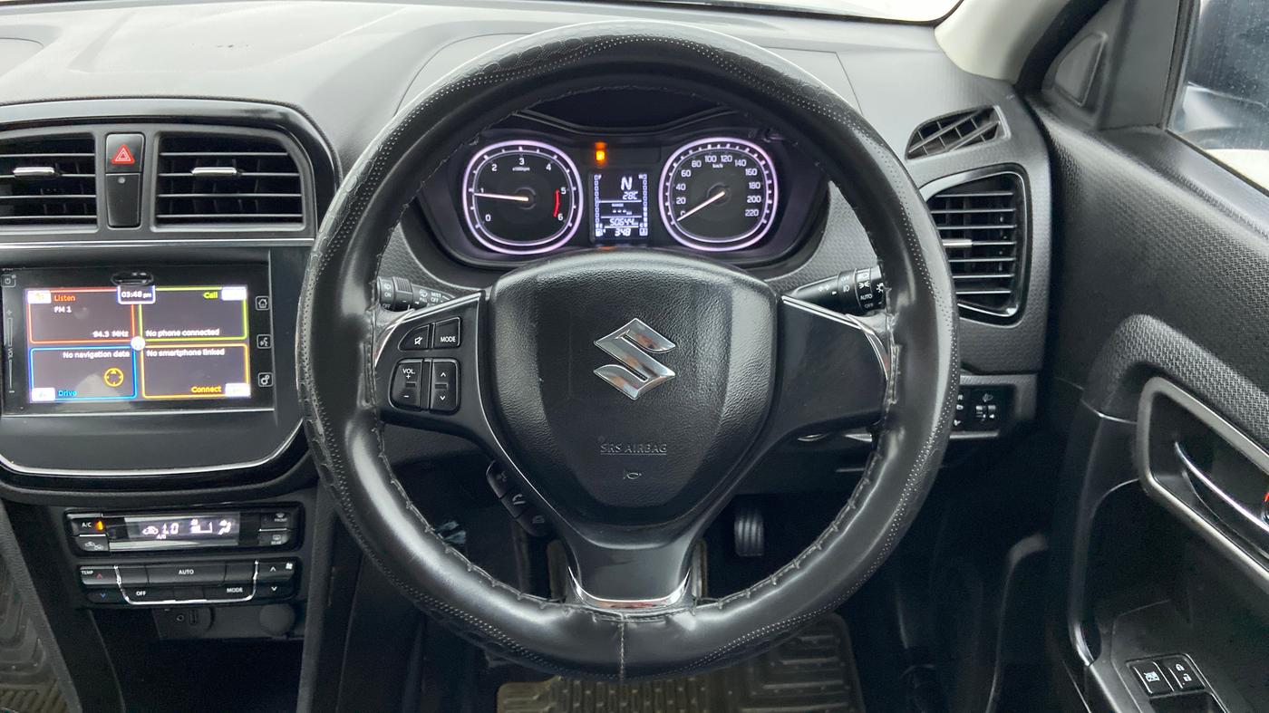 2018 Maruti Vitara Brezza ZDI PLUS AMT, Diesel, Automatic, 50,643 km, Steering Wheel Close Up