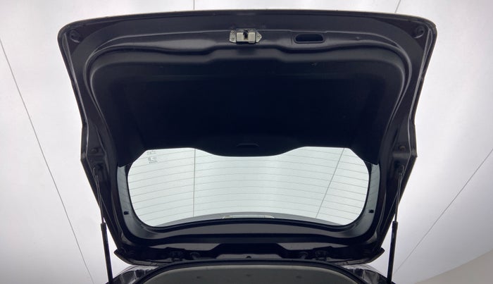 2018 Maruti Vitara Brezza ZDI PLUS AMT, Diesel, Automatic, 50,643 km, Boot Door Open