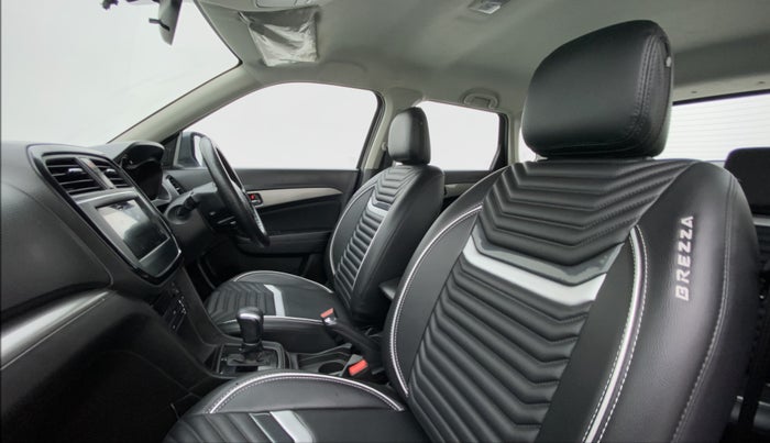 2018 Maruti Vitara Brezza ZDI PLUS AMT, Diesel, Automatic, 50,643 km, Right Side Front Door Cabin
