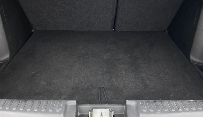 2018 Maruti Vitara Brezza ZDI PLUS AMT, Diesel, Automatic, 50,643 km, Boot Inside