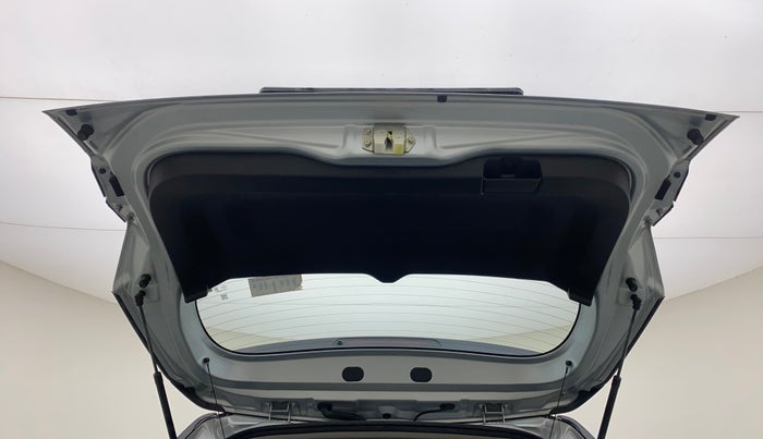 2022 Maruti BREZZA ZXI SMART HYBRID DUAL TONE, Petrol, Manual, 9,574 km, Boot Door Open