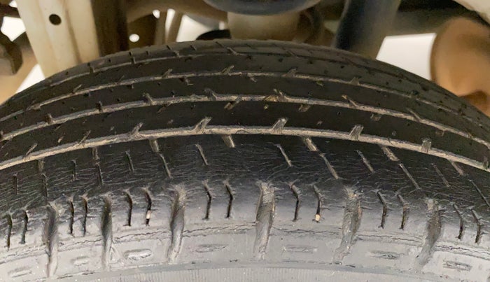 2017 Maruti Alto K10 VXI (O), Petrol, Manual, 40,270 km, Right Rear Tyre Tread