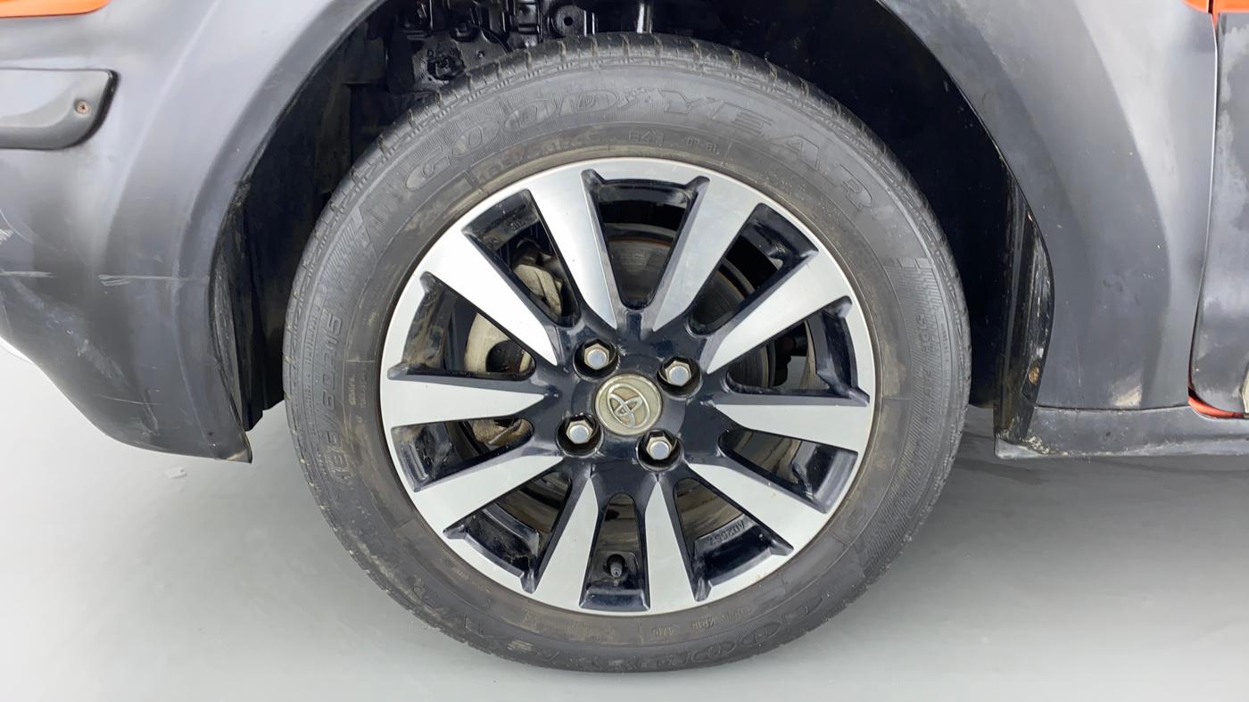 2015 Toyota Etios CROSS  VD, Diesel, Manual, 29,742 km, Left Front Wheel