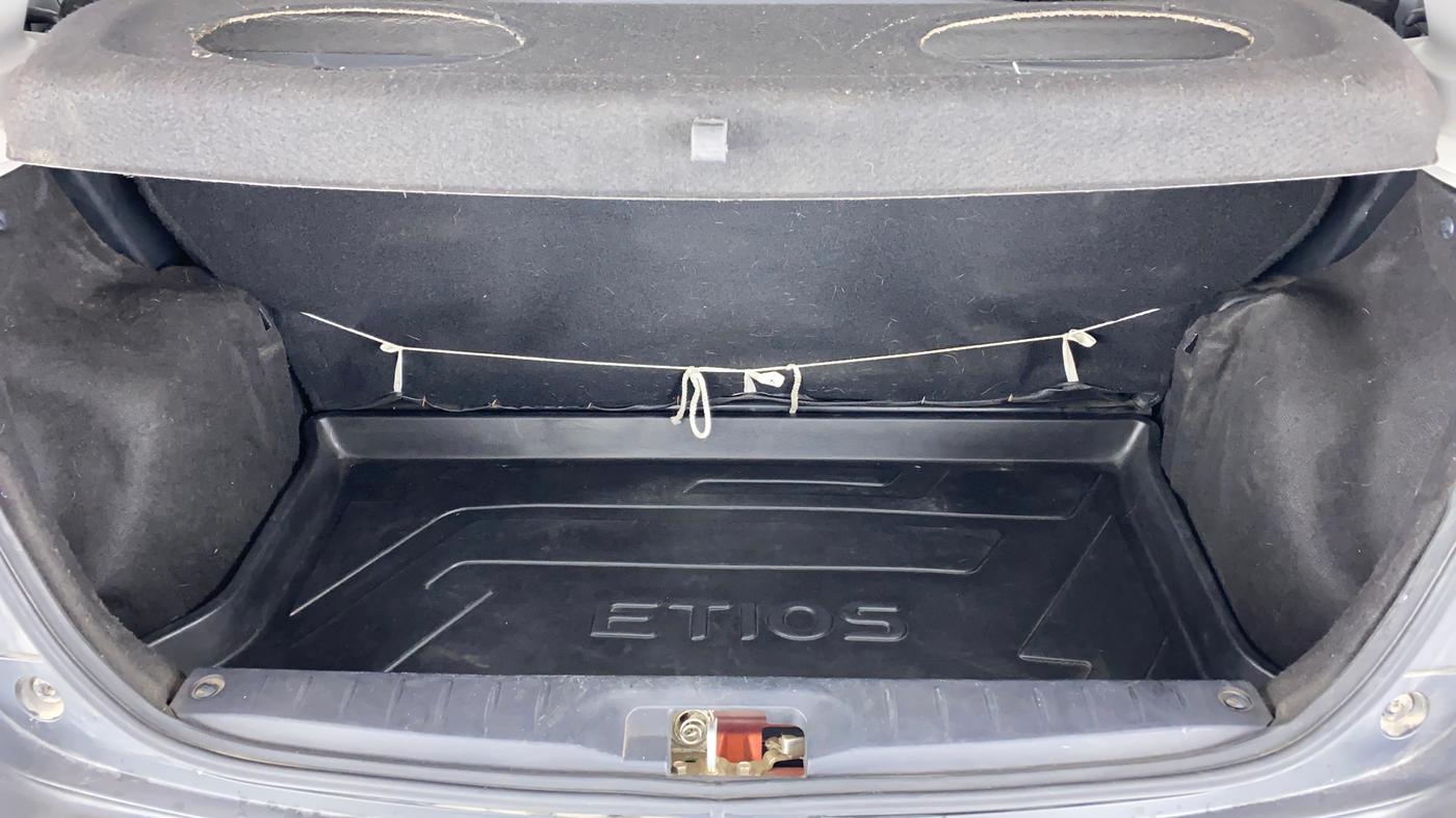 2015 Toyota Etios CROSS  VD, Diesel, Manual, 29,742 km, Boot Inside