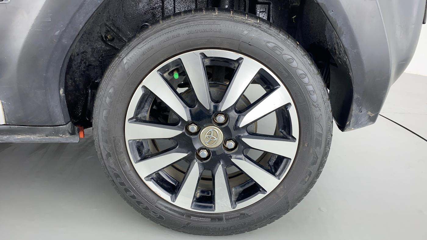 2015 Toyota Etios CROSS  VD, Diesel, Manual, 29,742 km, Left Rear Wheel