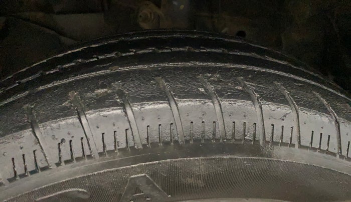 2021 Honda Amaze 1.2L I-VTEC S, Petrol, Manual, 59,633 km, Left Front Tyre Tread